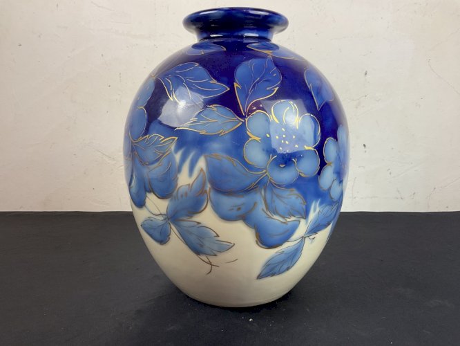 Vase boule en porcelaine émaillée de Camille Tharaud 1878-1956 Limoges