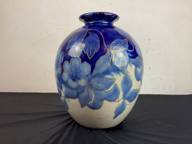 Vase boule en porcelaine émaillée de Camille Tharaud 1878-1956 Limoges