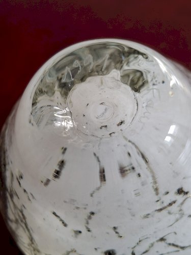Vase boule soliflore en verre soufflé Yonel Faure signé