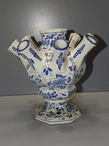 -VASE BOUQUETIERE TULIPIERE CERAMIQUE BOCH? Signée en BLEU A RESTAURER   D