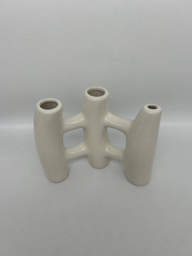 Vase brutaliste en céramique blanche