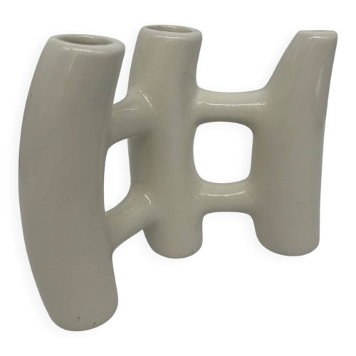 Vase brutaliste en céramique blanche