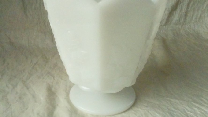 VASE CACHE POT EN OPALINE CLEVELAND U.S.A BRODY &CO DECOR GRAPPE DE RAISIN*