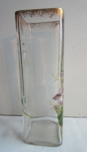 Vase carré en verre incolore émaillé LEGRAS d'un semis de violettes, N° 12