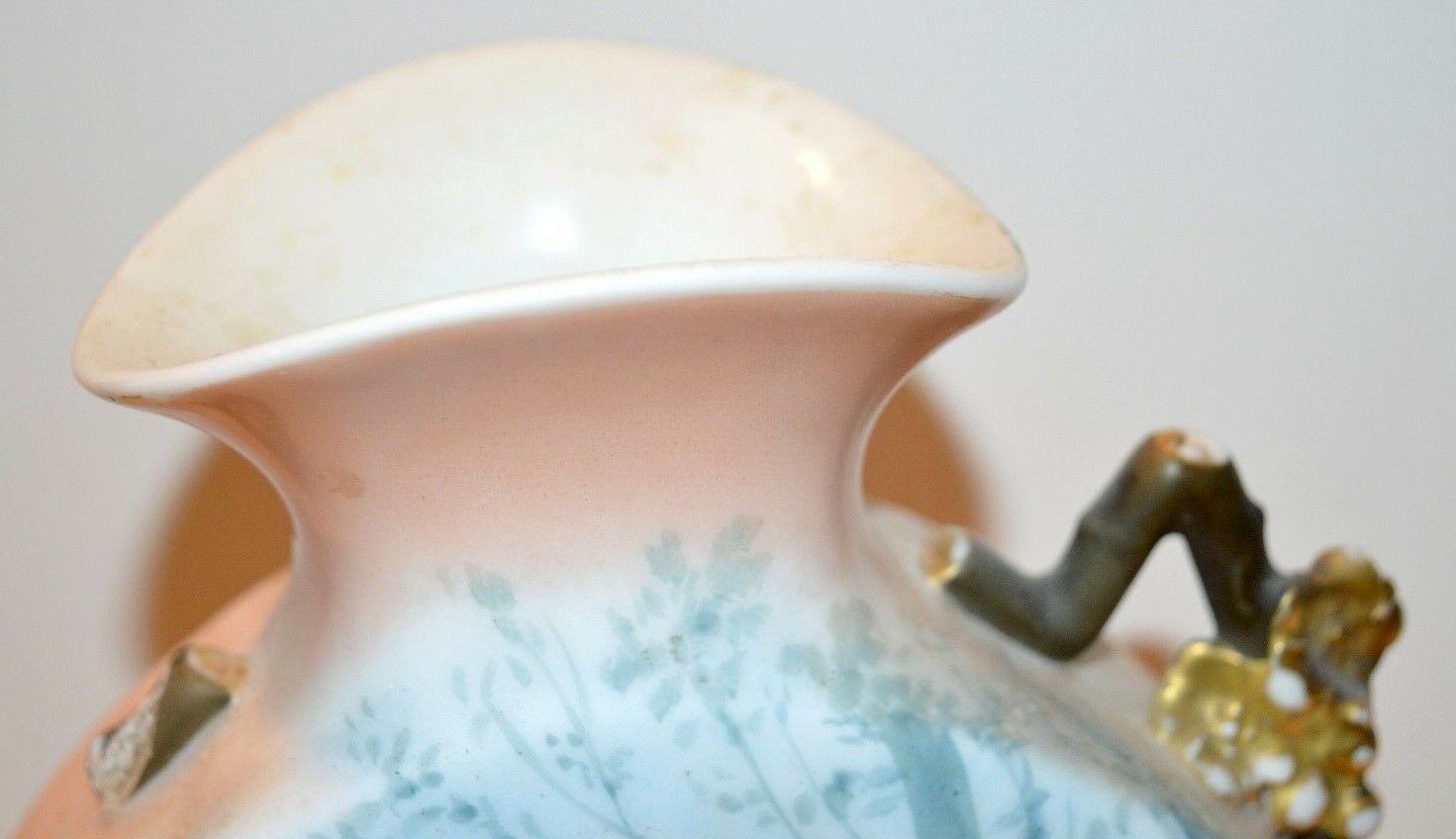 ANCIEN CACHE-POT, JARDINIÈRE en céramique noire et or à décor d'oiseau EUR 150,00 - FR