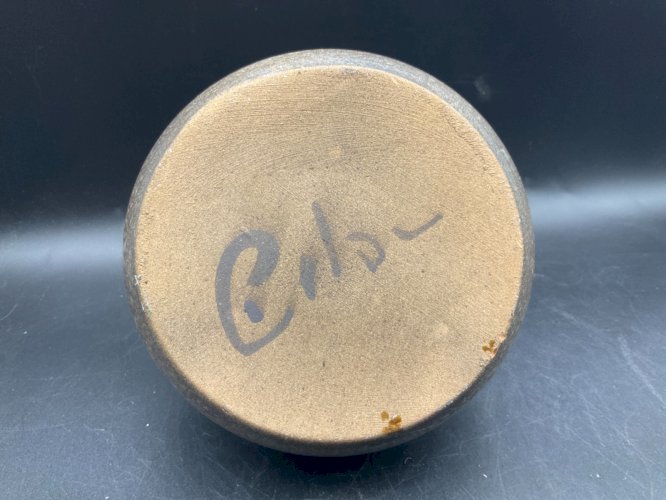 Vase Céramique Design Vintage Années 60 signature à identifier ????