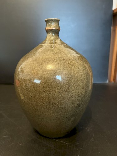 Vase contemporain en grès émaillé kaki artisanat poterie potier art pop
