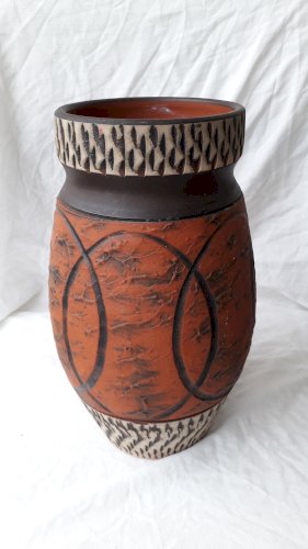 Vase couleur ocre