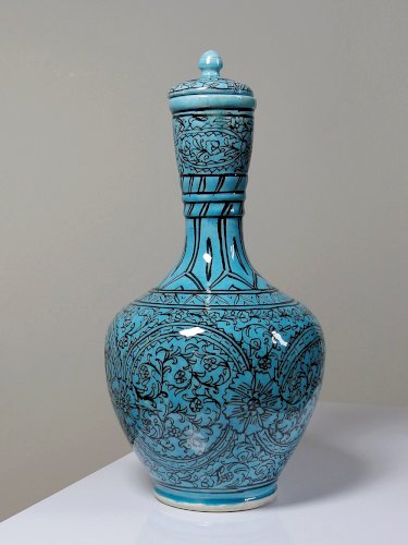 Vase couvert ou jarre Persane poterie glacée Iznik turquoise peinte vintage