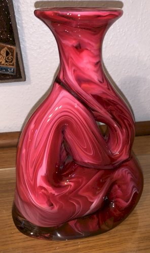 Vase de forme libre 1960's Murano verre soufflé rouge Gino Genedese ??