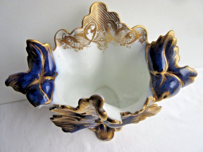 Vase de mariée ou d'église, porcelaine de Paris: Blanc, Or et bleu, Napoléon III