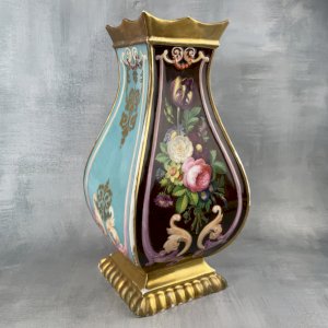 Decorative vase bouquet porcelain from Paris MONGINOT Blvd des Italiens early 19th century