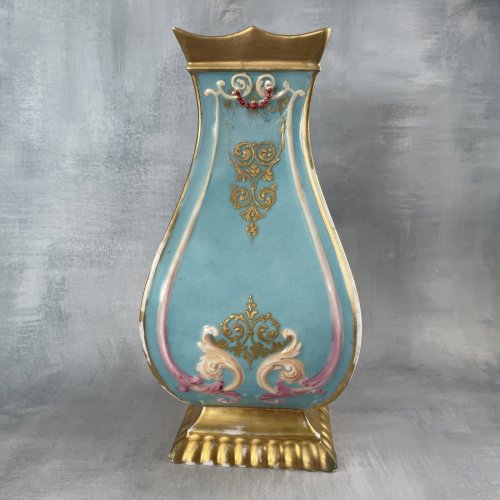 Vase décor bouquet porcelaine de Paris MONGINOT Blvd des Italiens début XIXe