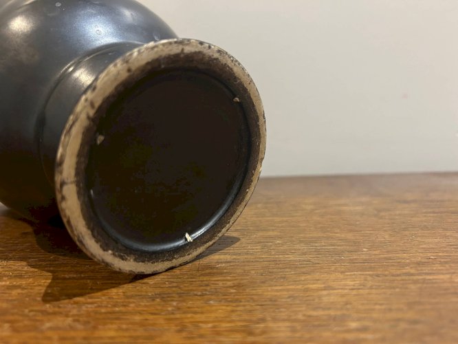 Vase des années 50 noir et blanc