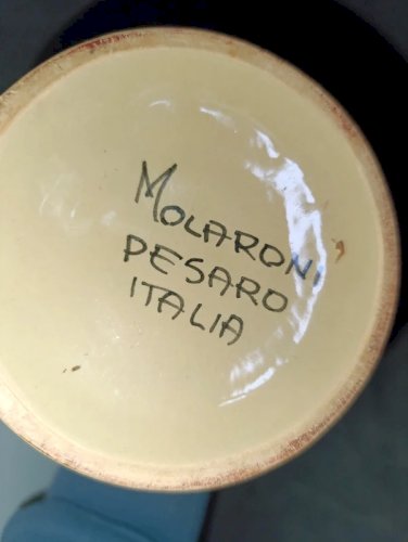 Vase en céramique italienne molaroni Pesaro Italia décor floral en bon etat