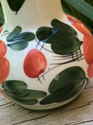 Vase en céramique motifs fleurs