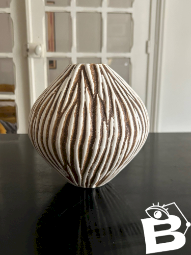 vase en céramique striée 1970