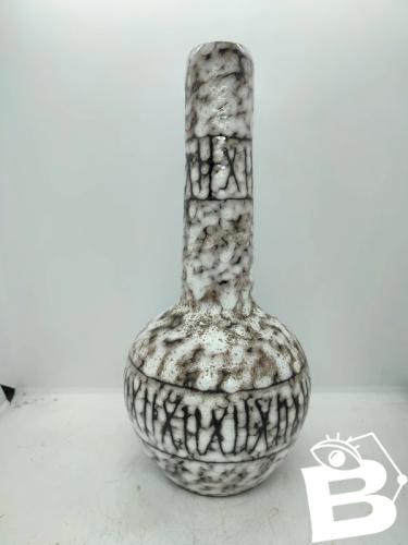 Vase en céramique vintage années 60 style fat lava dorigine allemand ou hongrois en bon etat