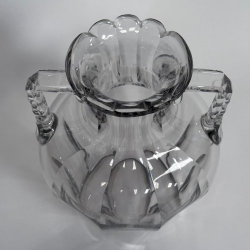 Vase en cristal avec anses Baccarat XIXe pans coupés L9321