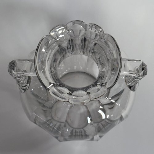 Vase en cristal avec anses Baccarat XIXe pans coupés L9321