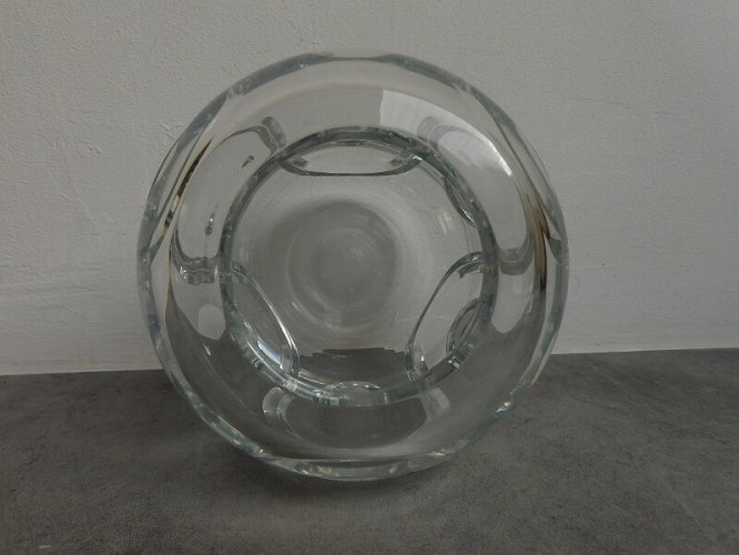 VASE EN CRISTAL BLANC ANCIEN