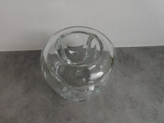 VASE EN CRISTAL BLANC ANCIEN