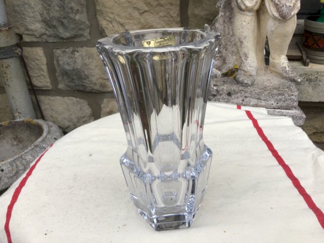 Vase en cristal clair cristallerie royale de champagne –  Design moderne massif