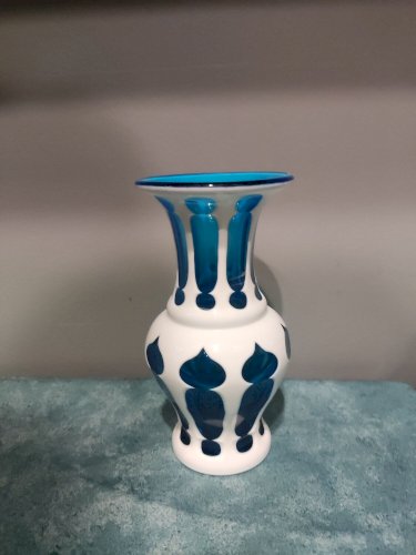 Vase en cristal de bohème Overlay