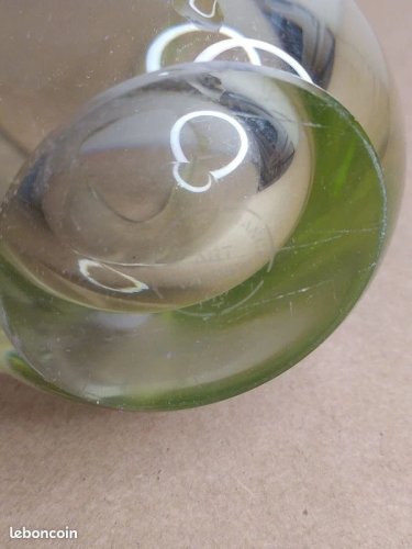 Vase En Cristal Signe Art Vannes En Bon État.