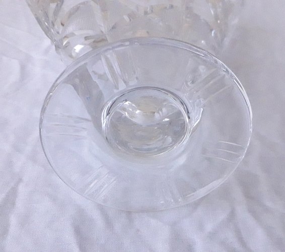 Vase en cristal taillé