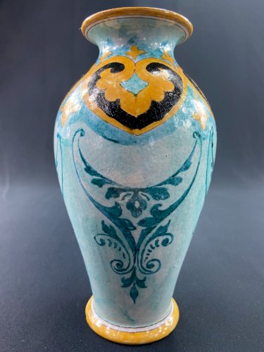 Vase en faïence de Blois signée Ulysse Bruneau Balon décor de cygne et couronne