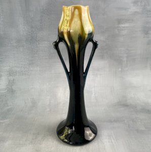 Ceramic vase Art Nouveau style in the shape of a tulip flower, Belgium Thulin?