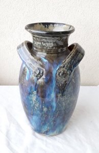 Avonts stoneware vase