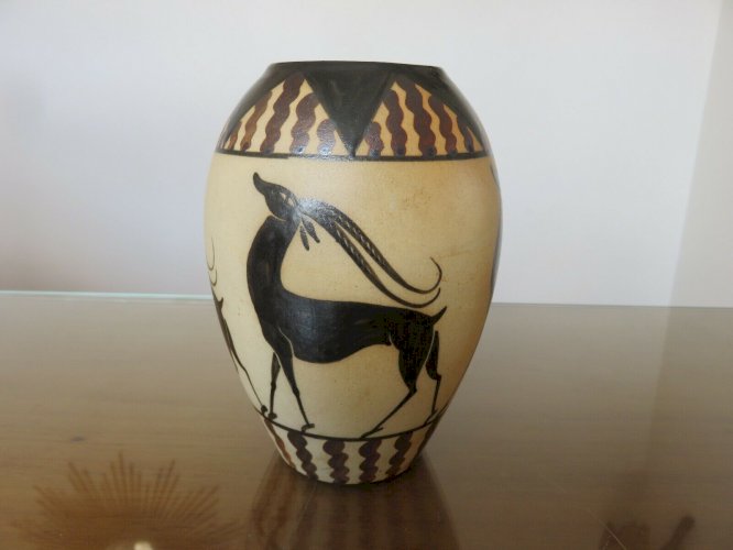 VASE EN GRES EMAILLE DE CIBOURE SIGNE ETIENNE VILOTTE.