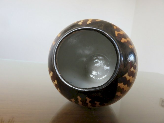 VASE EN GRES EMAILLE DE CIBOURE SIGNE ETIENNE VILOTTE.