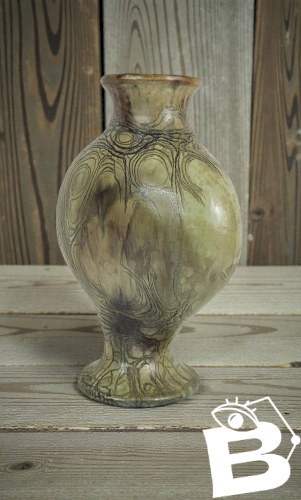 Vase en grès signé Anne Marie Sybesma De Bay, alias MIEP La Borne