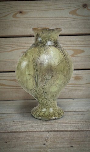 Vase en grès signé Anne Marie Sybesma De Bay, alias MIEP La Borne