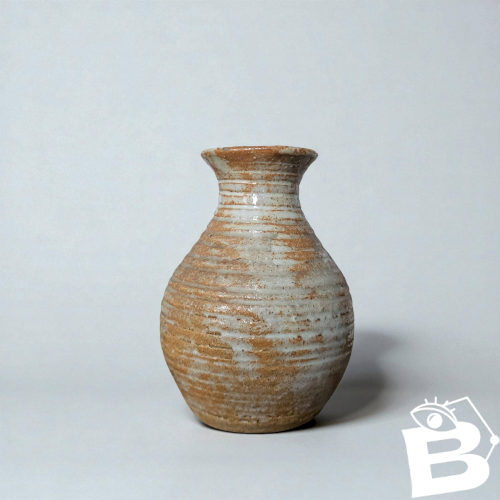 Vase en grès signé / Puisaye / Lion