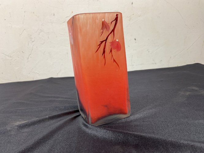 Vase en pâte de verre marmoréen signé LAFLOR école Nancy.