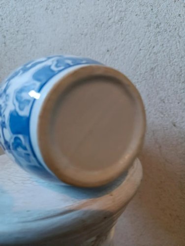 vase en porcelaine chinoise 20eme siecle a decor de fleur en bon etat