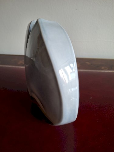 Vase en porcelaine de Virebent