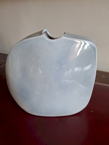 Vase en porcelaine de Virebent
