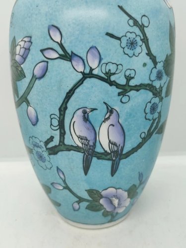 vase en porcelaine japonais a decor floral et doiseaux en bon etat