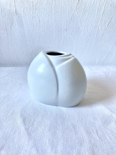 Vase en porcelaine, Virebent, France