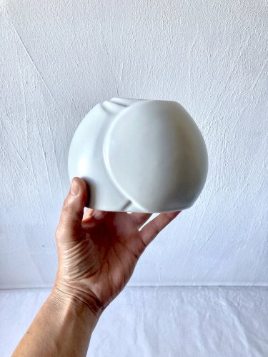 Vase en porcelaine, Virebent, France