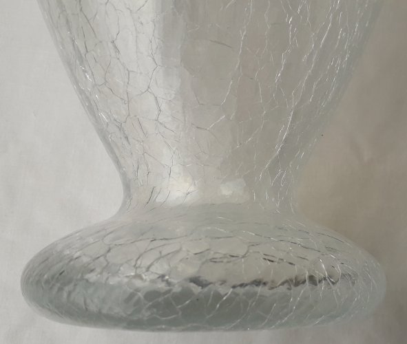 vase en verre craquelé