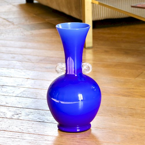 Vase en verre de Murano soufflé bouche bleu