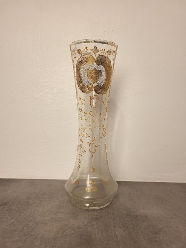 VASE EN VERRE DECOR EMAILLE