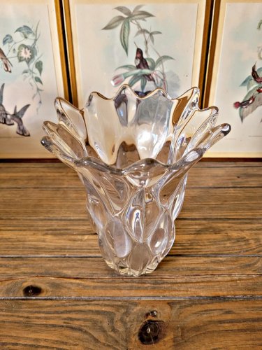 Vase en verre évasé en forme de fleur