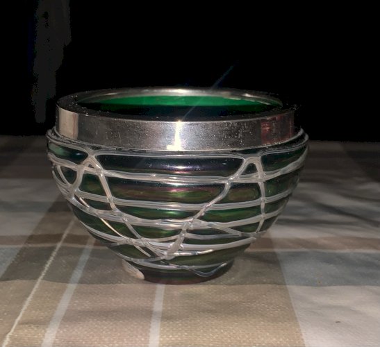 vase en verre irisé art nouveau bohême Pallme-König&Habel fin XIXe loetz kralik